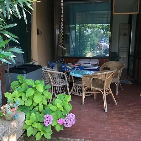Cisano Apartment *